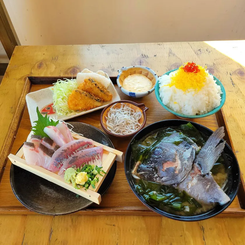 王者のおもてなし定食