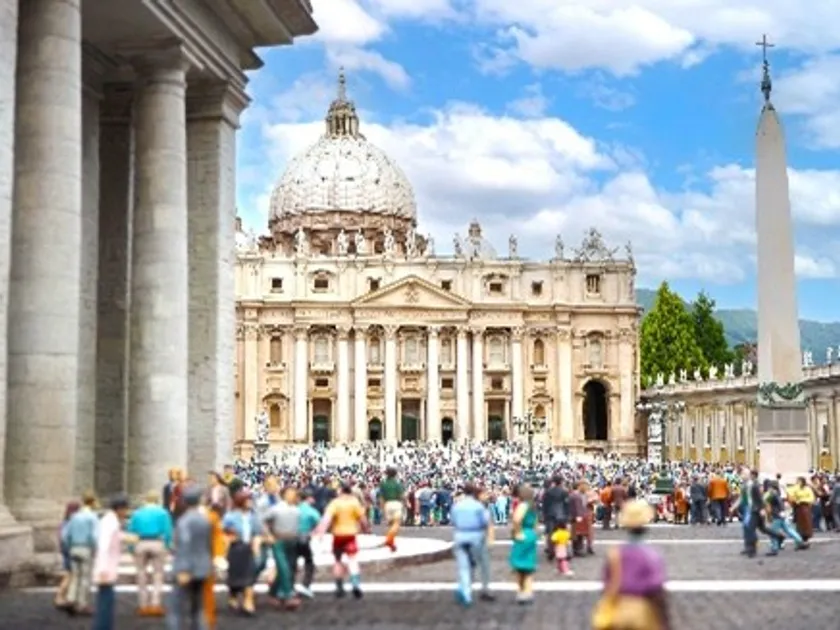 パーク内最多のお人形が住む展示物サンピエトロ大聖堂