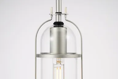 光そのものを丁寧に包み込む「器」