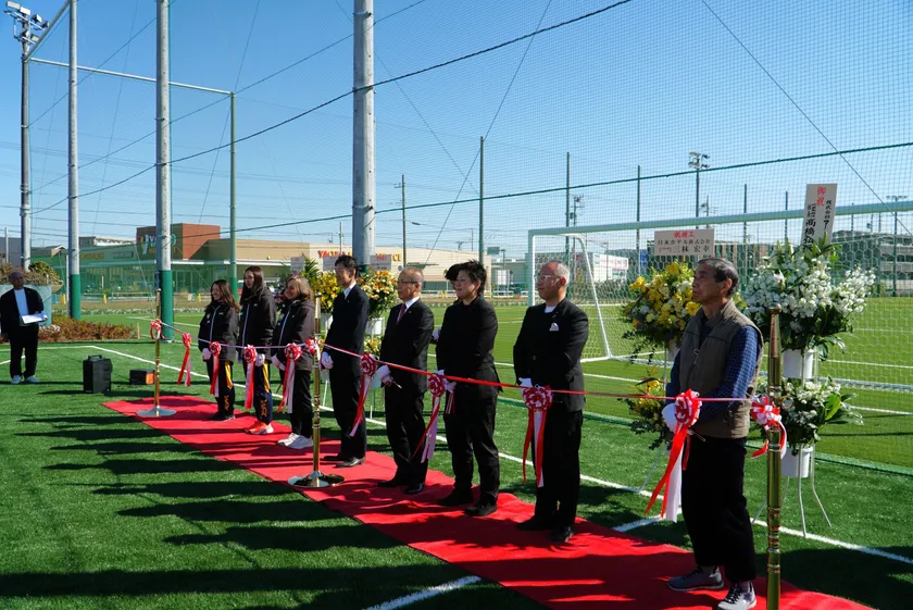 記念セレモニーテープカット