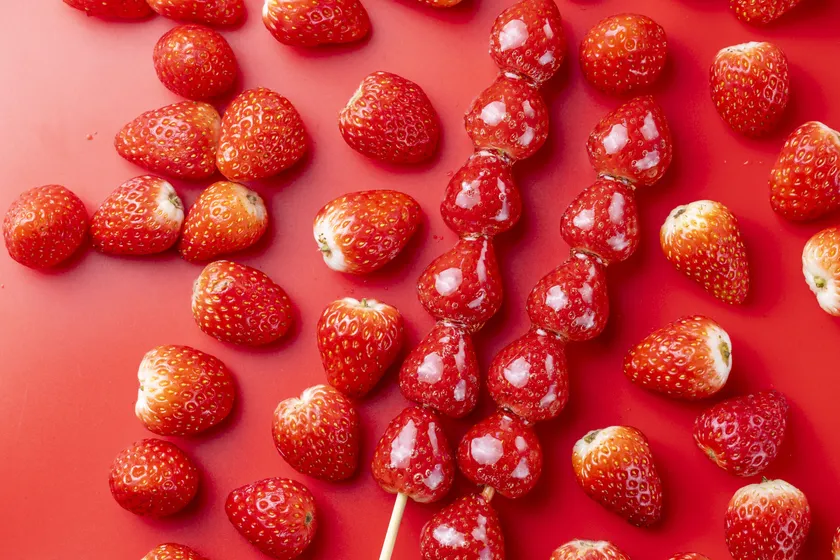 ロングいちごあめ