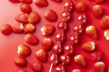 ロングいちごあめ