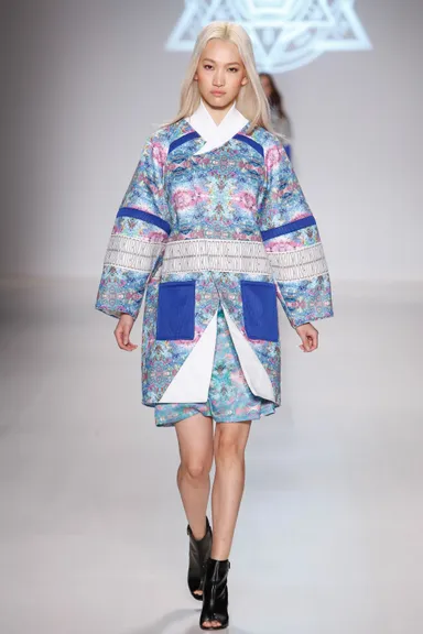 日本：『ZOKUZOKUB』星拓真 2