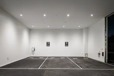 屋内パーキング