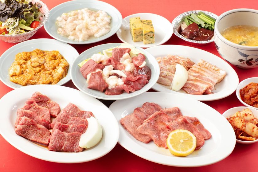 二ンニクのパンチが効いたタレが癖になる！
2026年1月16日、スタミナ焼肉店「ニューサンヤ」が
愛知県豊橋市駅前大通にオープン！