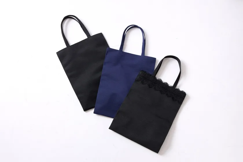 ブラック(無地)・ネイビー(無地)・ブラック(レース)