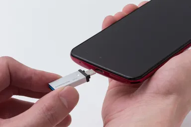 スマートフォンでの使用イメージ