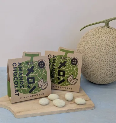 メロンアーモンドチョコレート