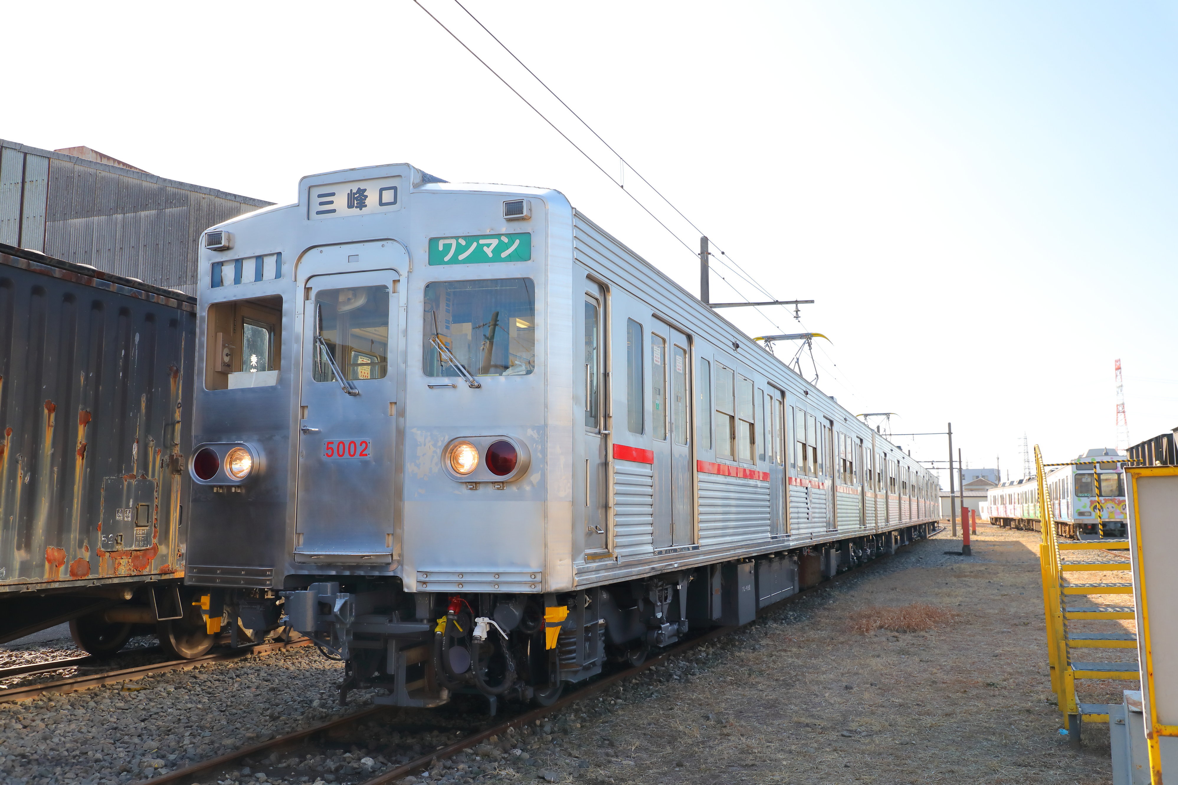 秩父鉄道5000系電車2編成 東京都交通局所属時の姿を再現 3/7(土)に記念