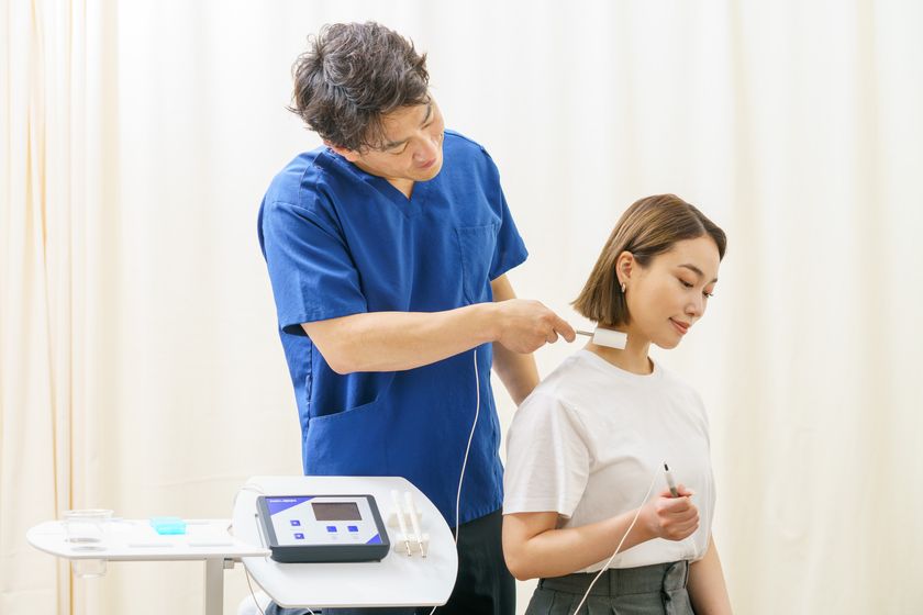 廃業急増の療術業界を救う！微弱電流医療機器NEUBOXの
治療体験会を3月29日に福岡・博多にて開催