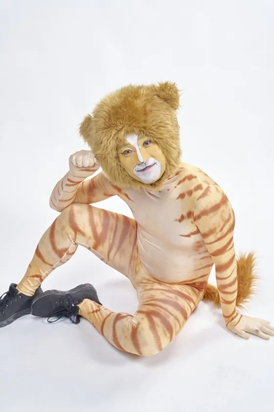 酒井健太(アルコ＆ピース)