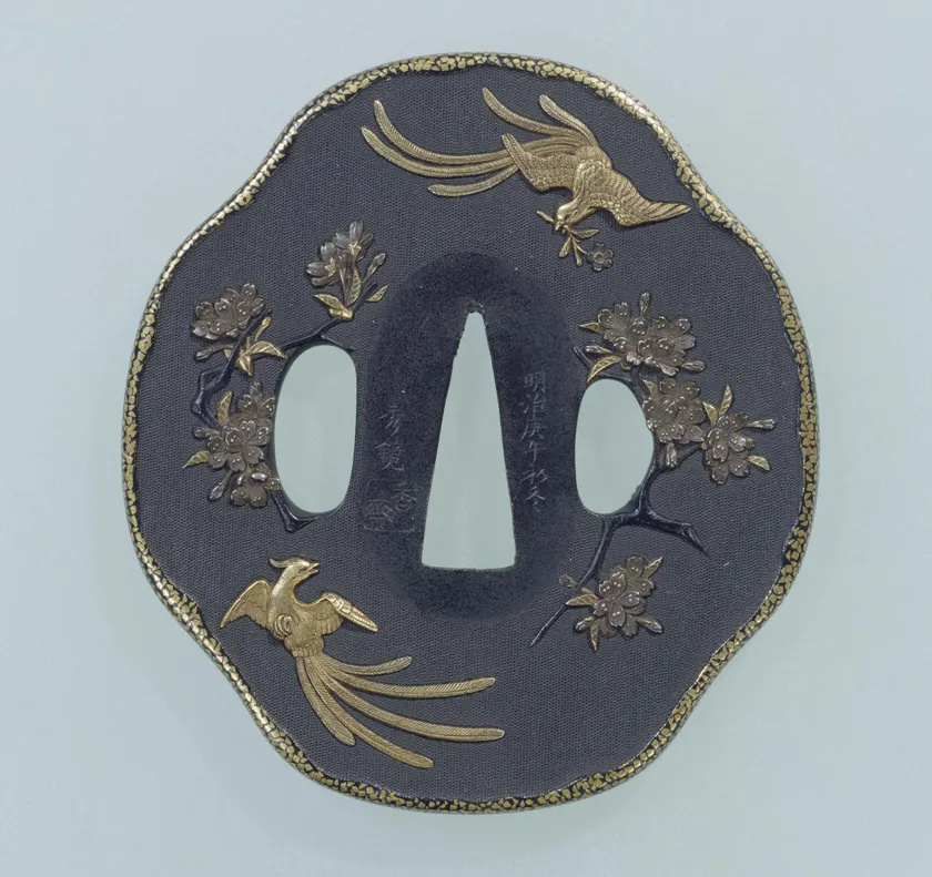 3. 桜花山鵲図鐔