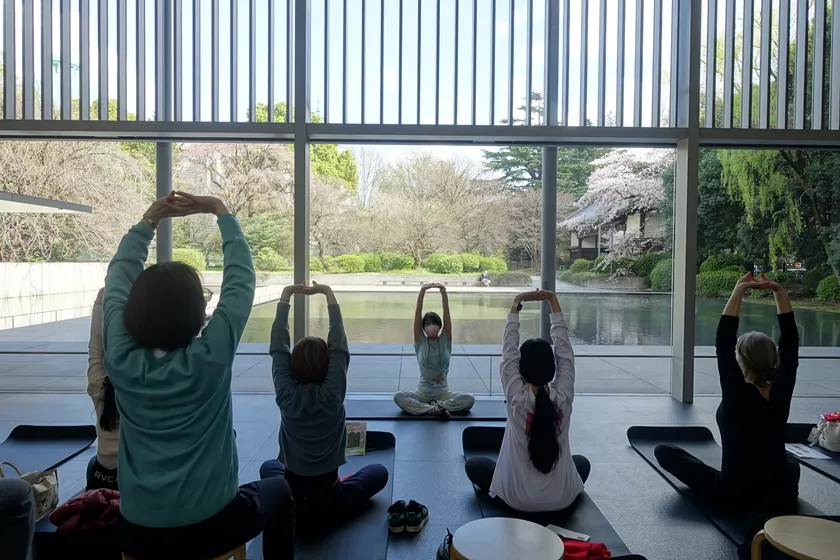 7. お花見ヨガ2023の様子