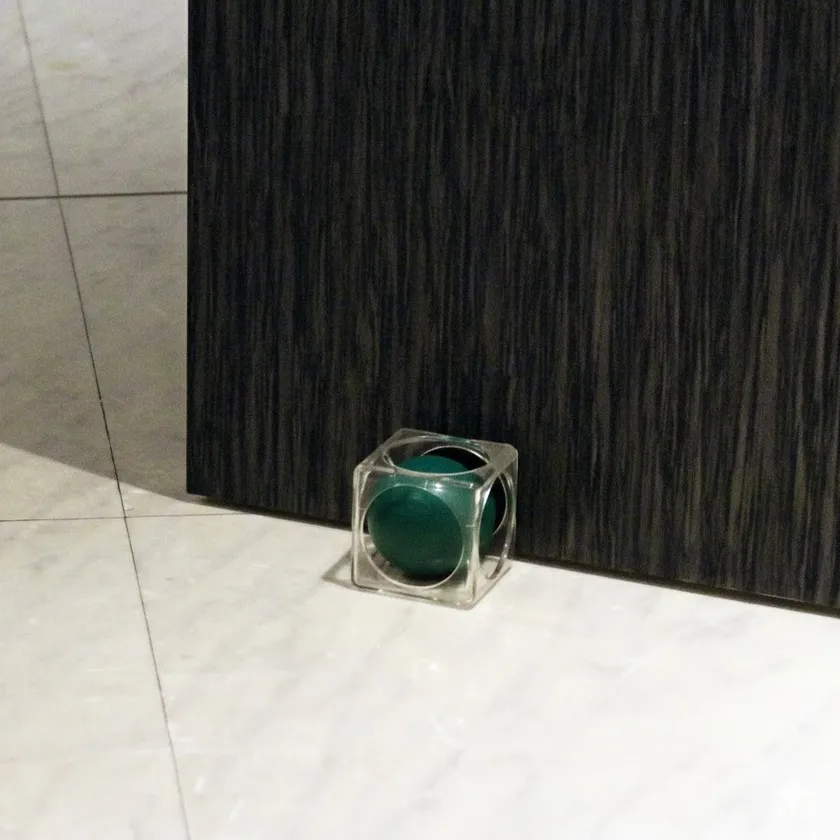 ドアキューブ「深緑」使用シーン