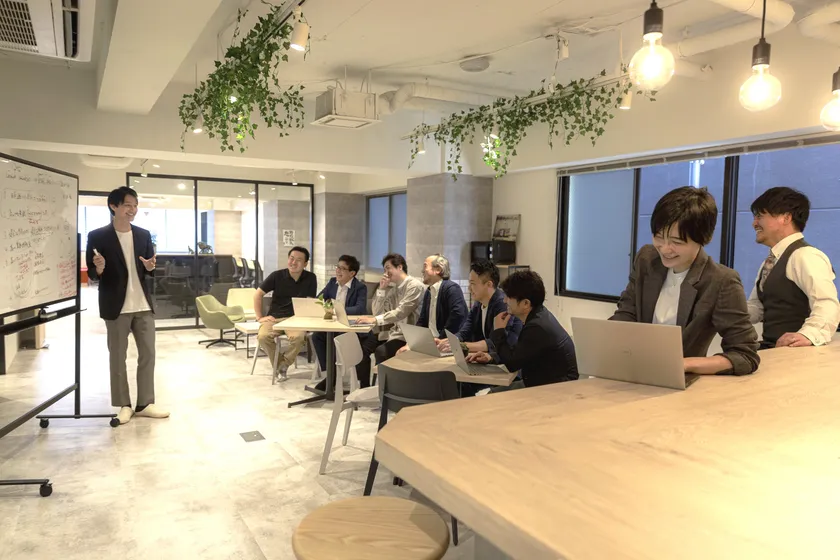 価値観としてHot Mind・Cool Head・Warm Heartの3軸を定義