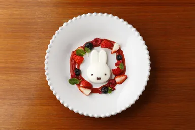 ミッフィーのブランマンジェ/RHUBARBE