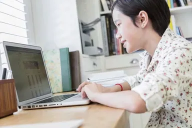 Dove Free Being Me Image