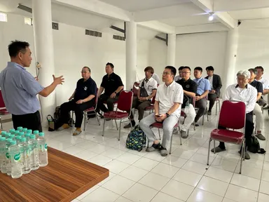 【写真(2)】スマイルシード協同組合・代表理事の宮嶋氏による概要説明