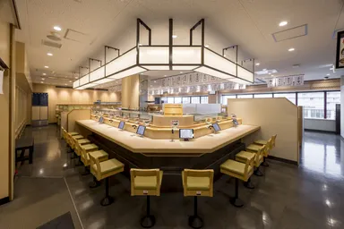 店内カウンター