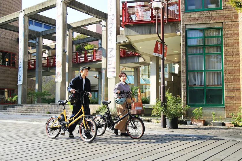 RENAULT Marseille Nouveau206E_image2