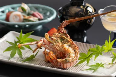 伊勢海老の鬼殻焼き