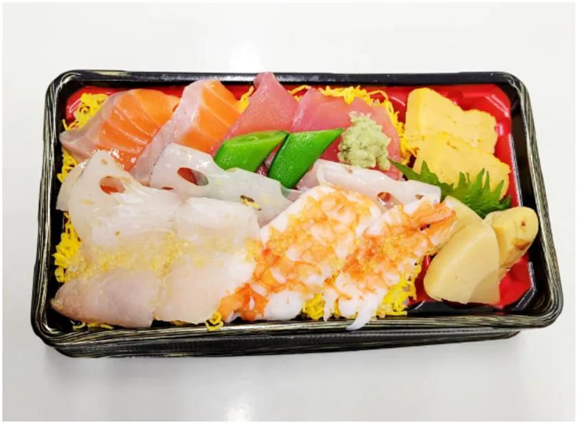 ひな彩りちらし駅弁