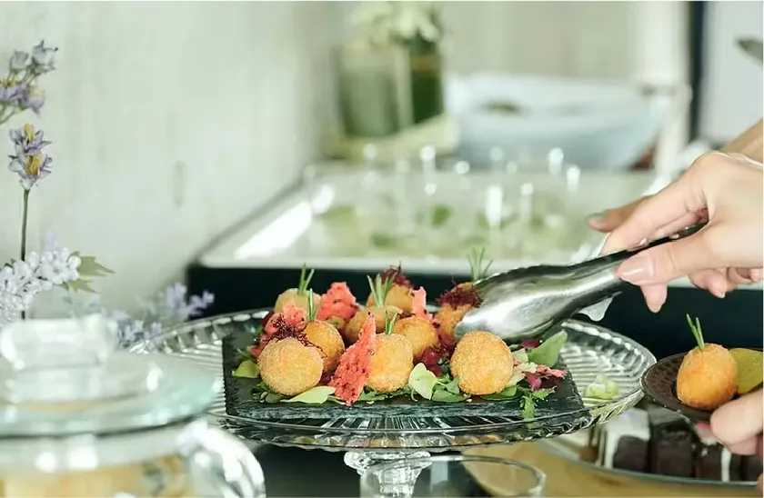 ラウンジイメージ1