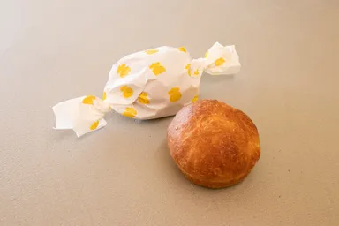 にわのパンの看板商品、にわのパン(塩パン)