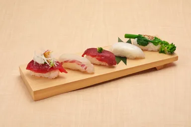 春の旬彩五種盛