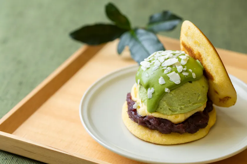 ばたーあんどら焼き【抹茶】 1個550円