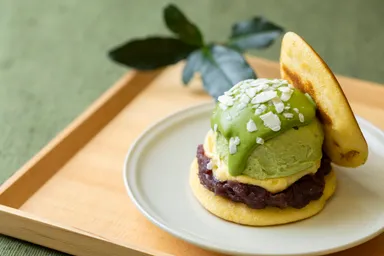 ばたーあんどら焼き【抹茶】 1個550円