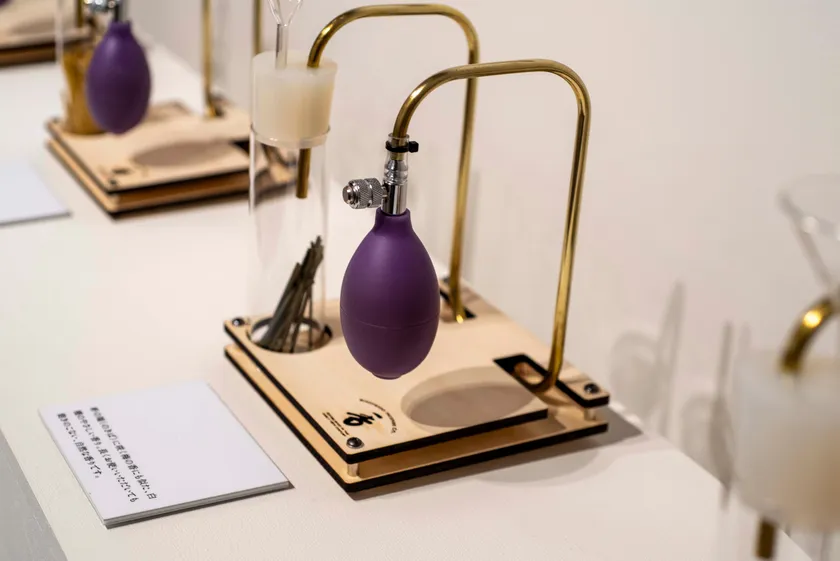 香りのポンプ(2025年2月「言葉でつなぐ、私と香り」＠下北沢BONUSTRACKGALLERY)