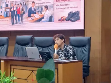 【画像(7)】カリキュラムについて説明するROY株式会社 マルディアン氏(技人国)