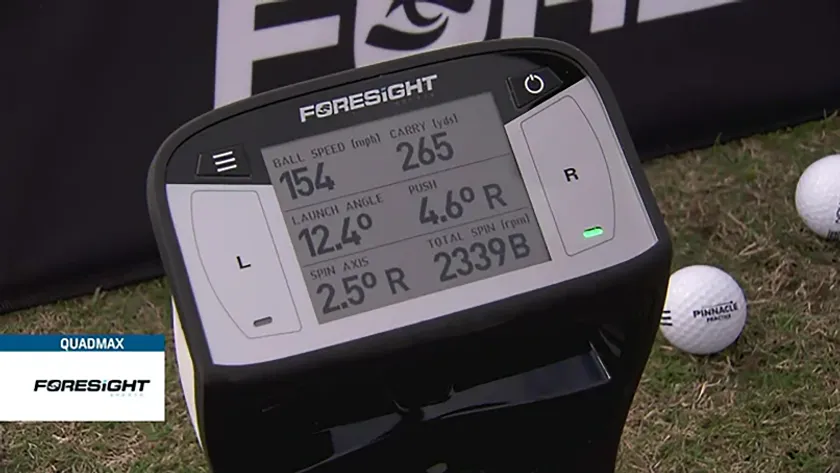 計測値を見やすい液晶ディズプレイを搭載