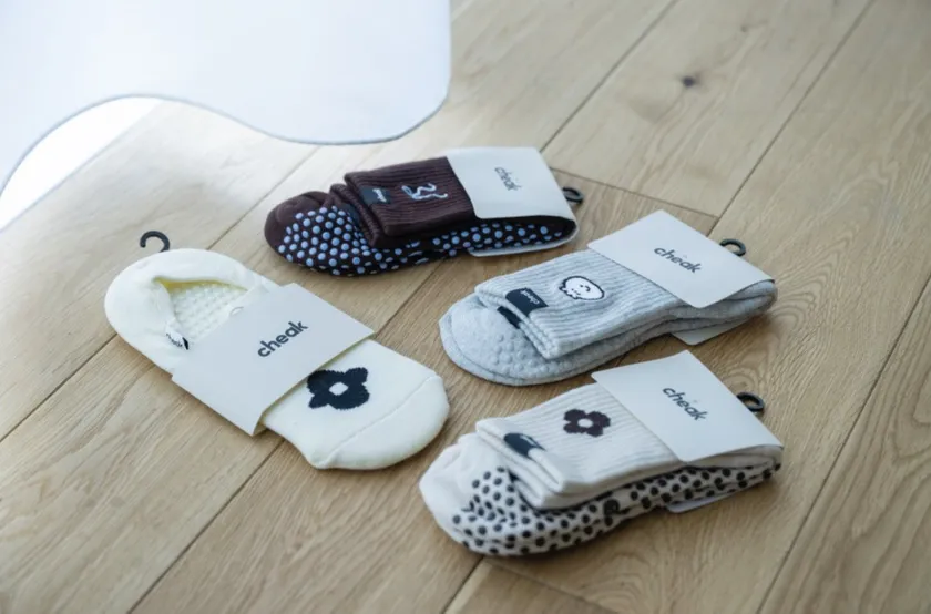 シンガポールで人気のピラティスソックスブランド「cheak(チーク)」