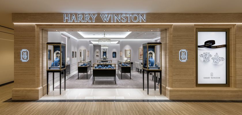 2026年3月17日
「ハリー・ウィンストン阪急梅田店」リニューアルオープン