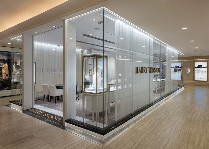 ハリー・ウィンストン阪急梅田店4
