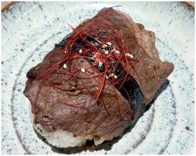 阿波黒牛贅沢むすび