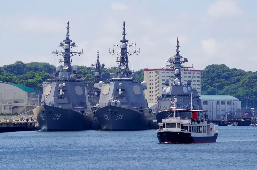 YOKOSUKA軍港めぐり