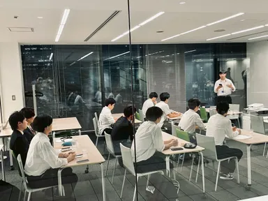 インターン活動の様子2