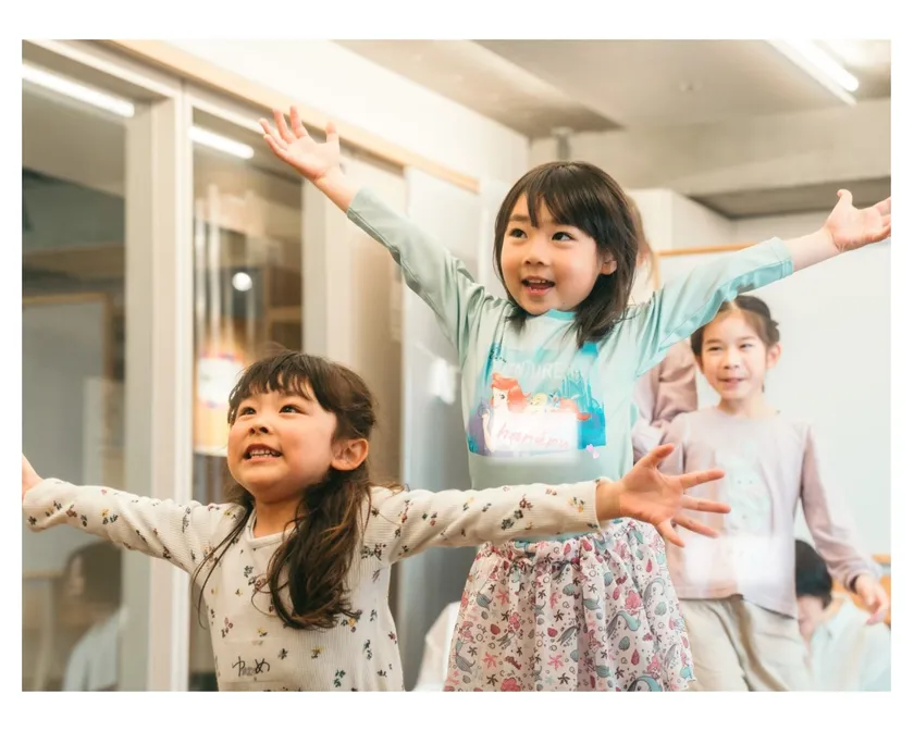 のびのびと表現するこどもたち