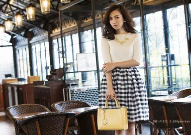 カタログ(2) 5分袖ニットトップス＆チェックボトムドッキングワンピース