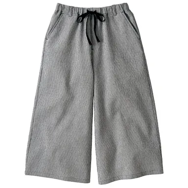 サッカーガウチョパンツ