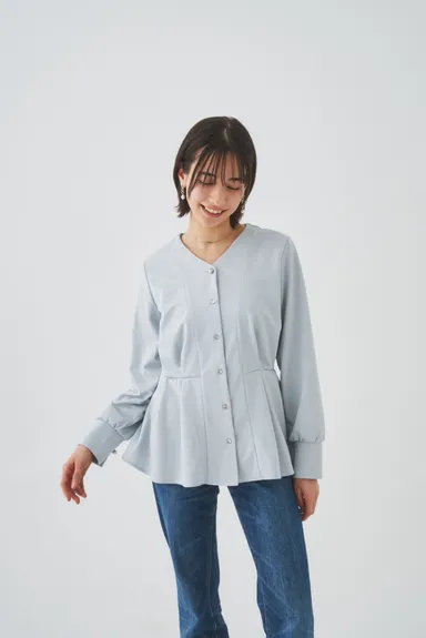 ペプラムブラウス