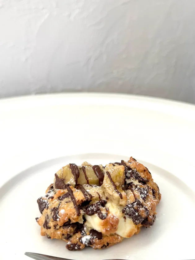 MALAMA PLACE【バナナチョコレートクリームチーズスコーン】