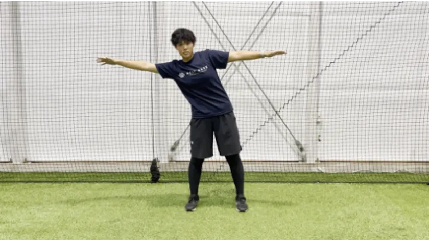 Bコース：スタンディングラテラルリーチ