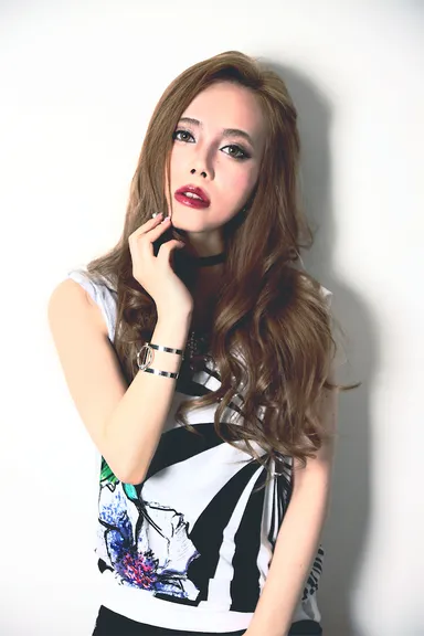 アーティスト写真