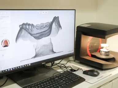 データ化されてクラウド保管