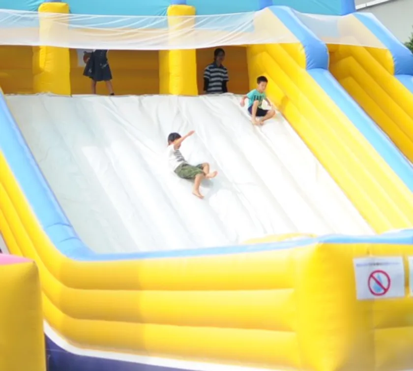 ブルースライダー(ふわふわ)