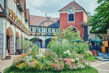 四季折々に彩る「ウェルカムガーデン」